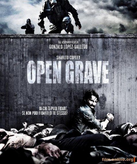   / Open Grave (2013)