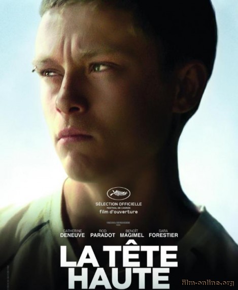   / La tete haute (2015)